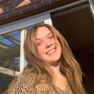 Meet your Posher, Raygan